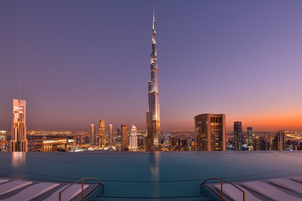 swimming pools in Dubai