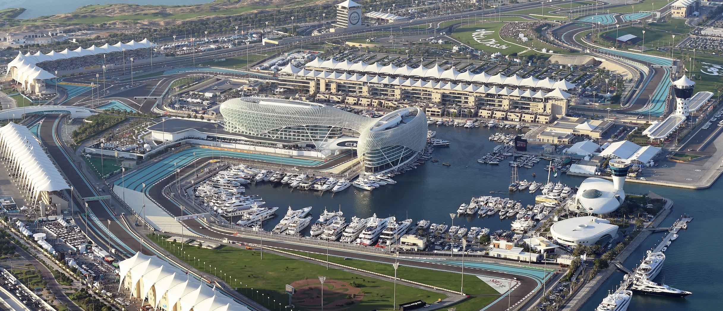 brunches at Yas Marina