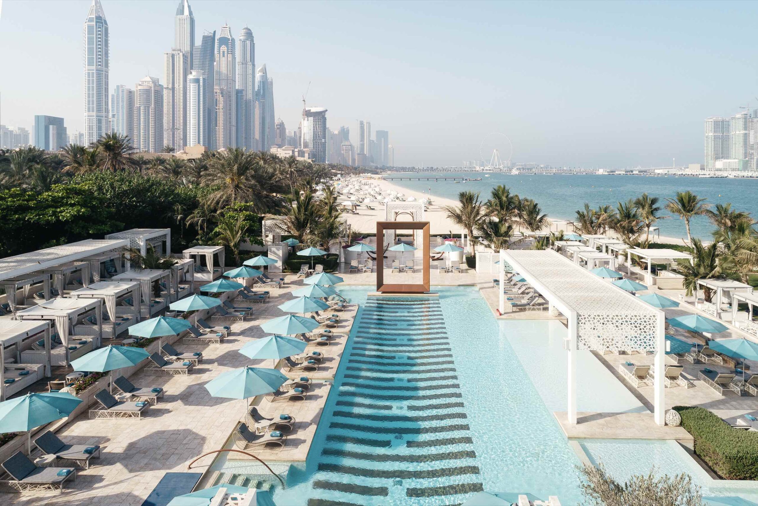 beach clubs in Dubai