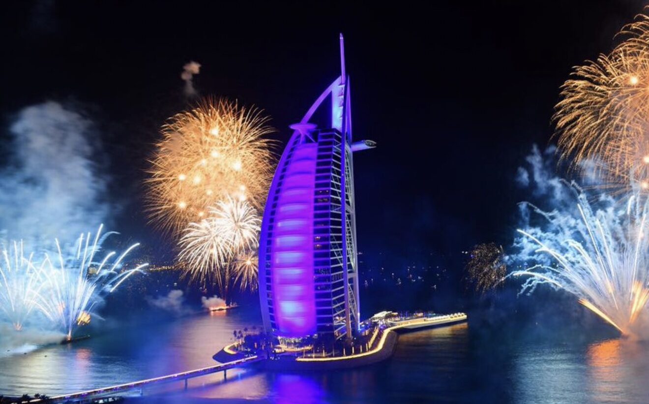 Burj Al Arab new year's eve fireworks