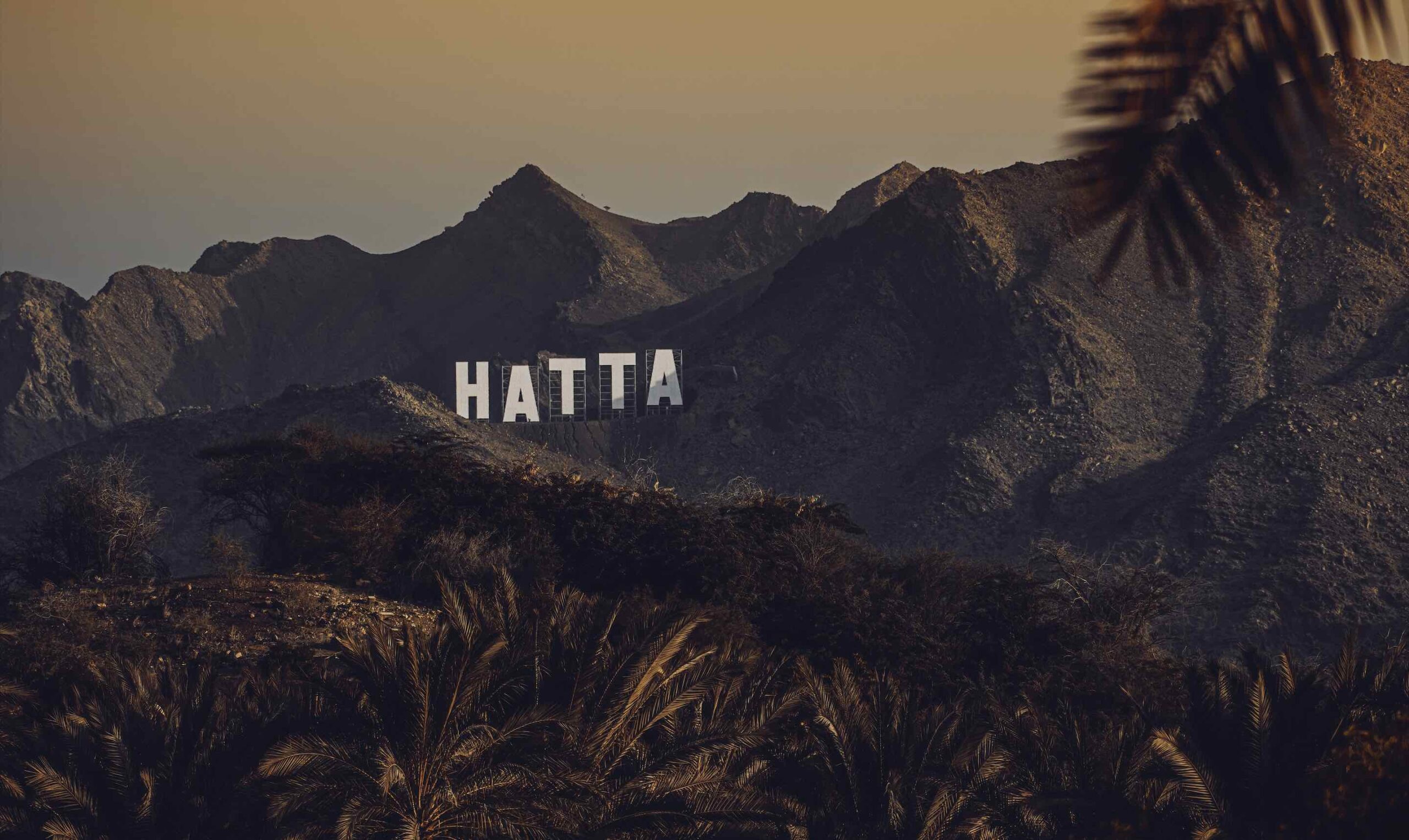 Hatta sign