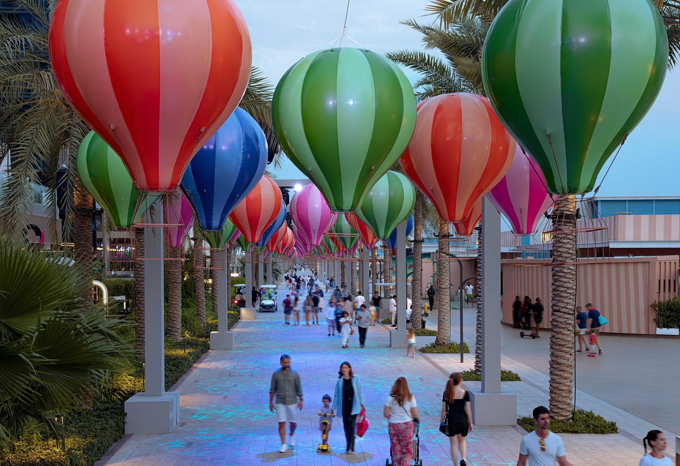 hot air balloon dining