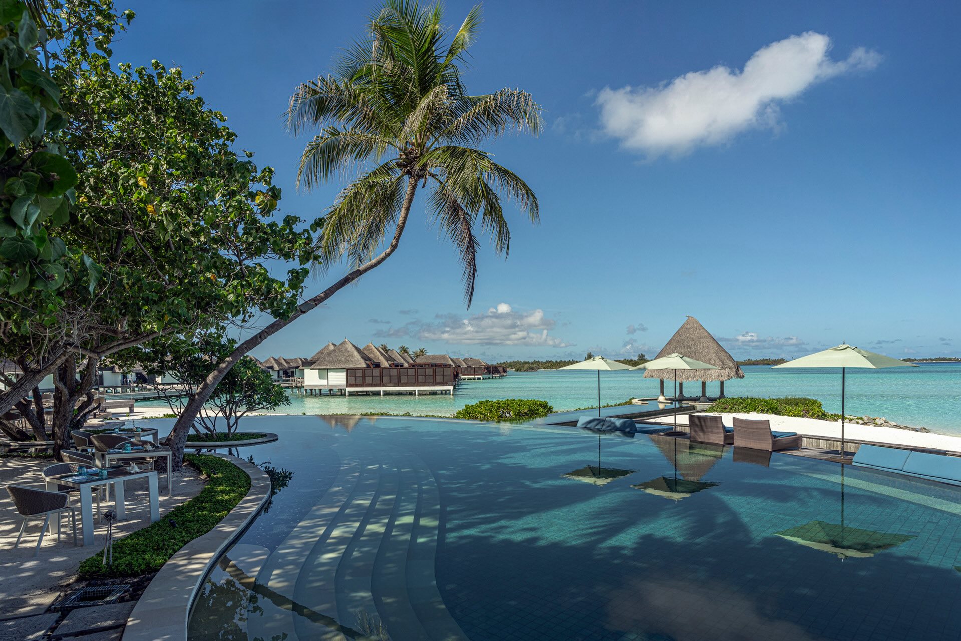 Four Seasons Resort Maldives at Kuda Huraa