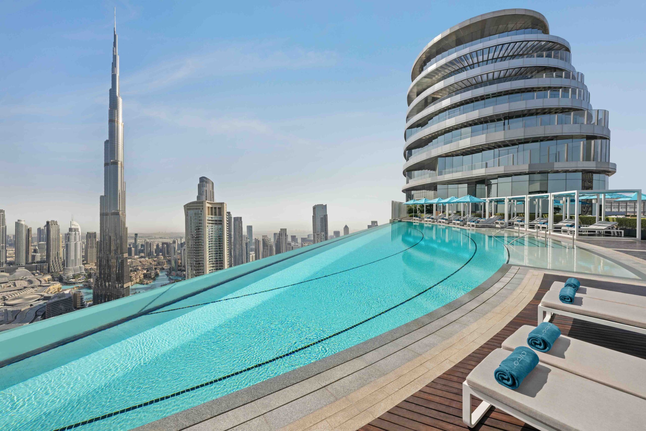 swimming pools in Dubai